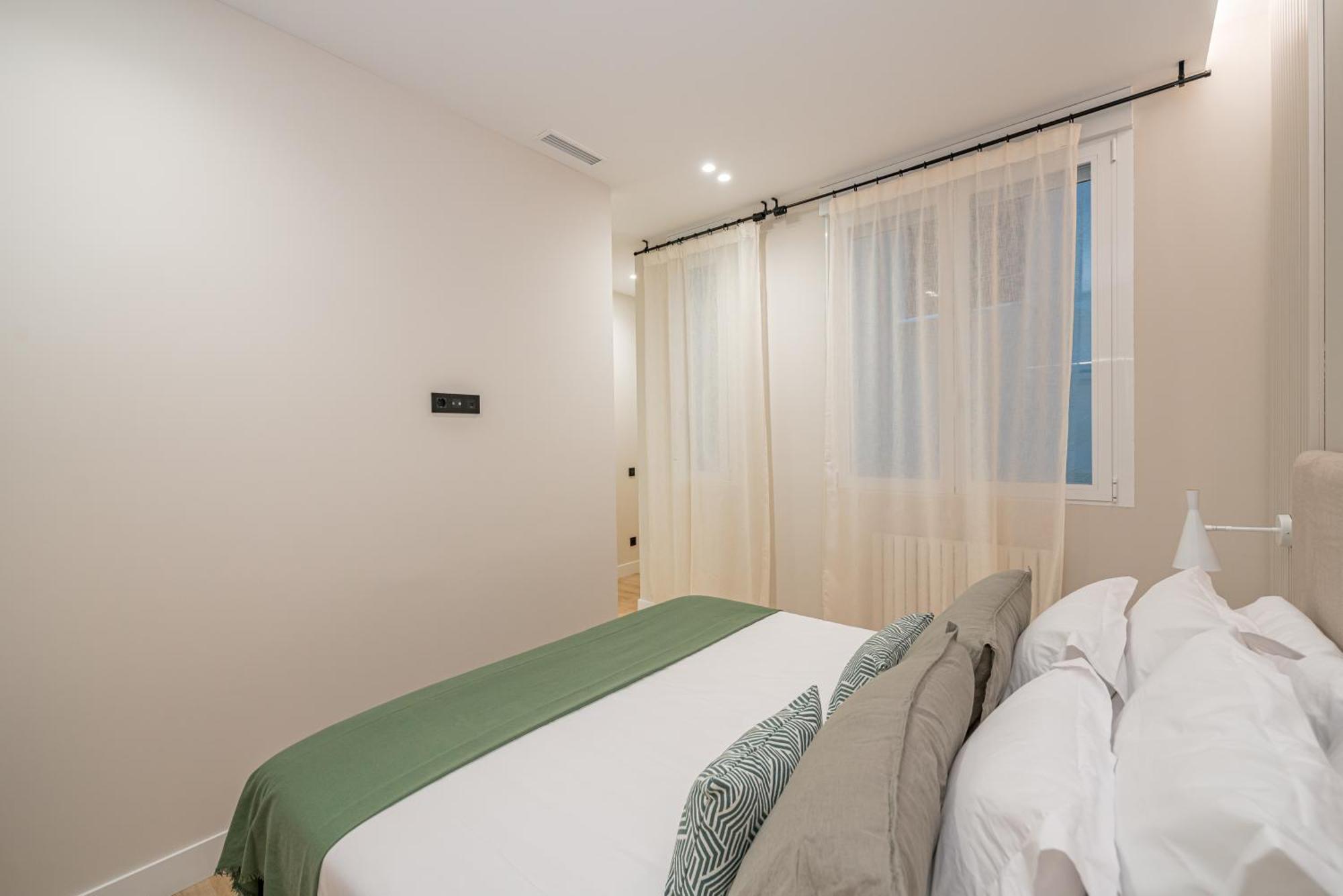 Centro XXI Calle Principe 3Br 3Bh Madrid Buitenkant foto